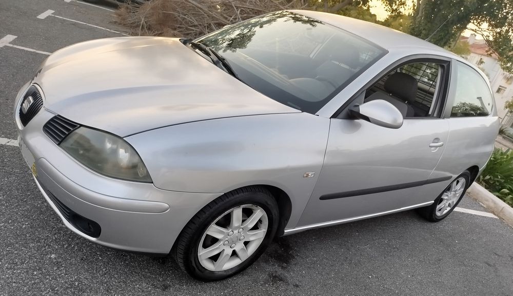SEAT Ibiza 1.4TDI 2004/2Lug/Ar condicionado/Excelente motor