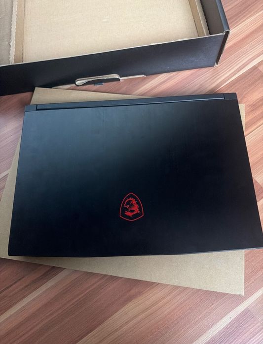 Laptop MSI rtx3050 i5 11th