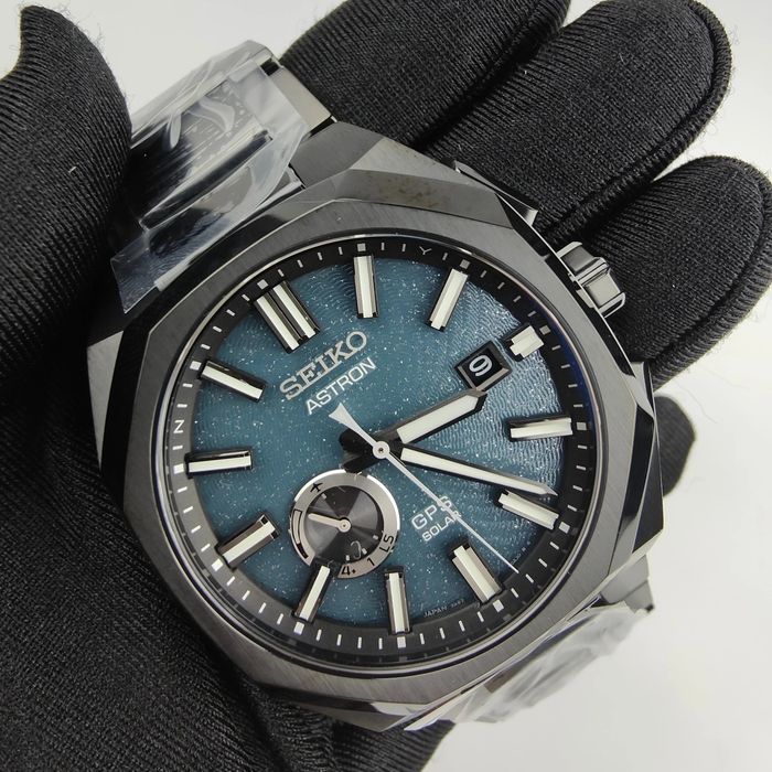 Seiko Astron GPS Solar "Starry Sky" Limited Edition SBXD039 (SSJ039)