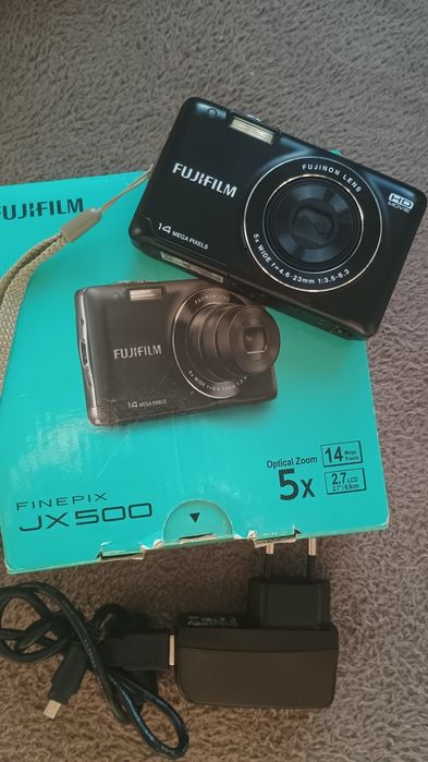 FujiFilm JX500 14mpix 5x Zoom y2k vintage 90s retro