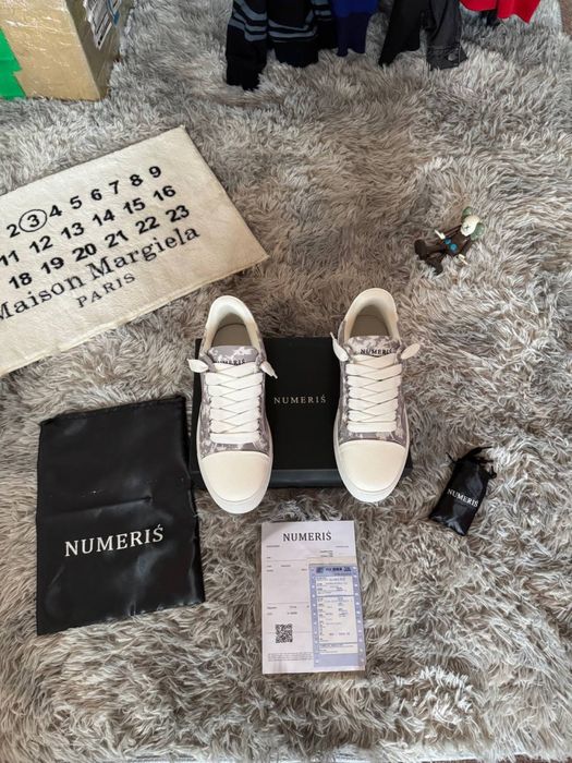 Numeris shoes grey