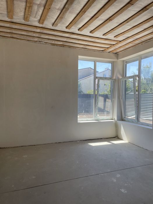 Новый современный дом в Авангарде