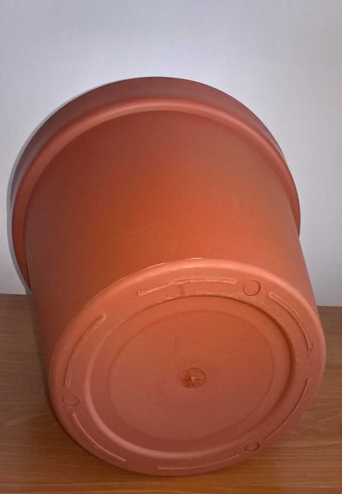 Doniczka Terra 20L