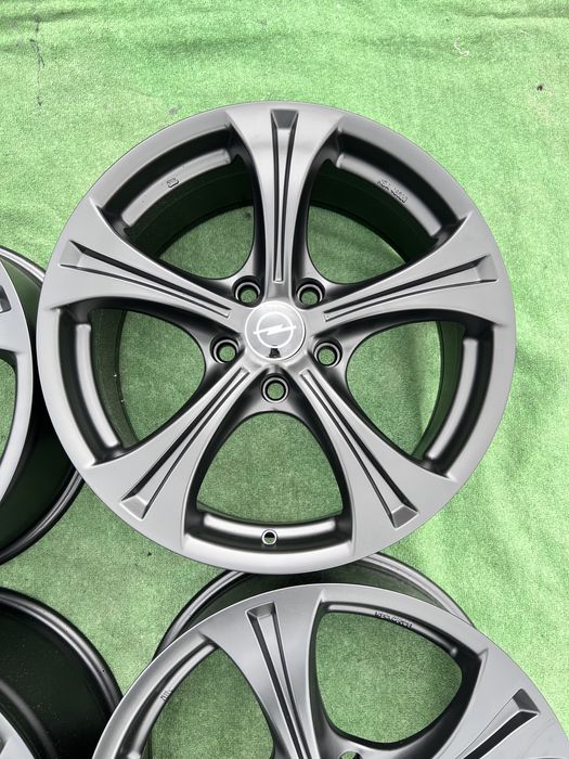 Диски 5/120 r18 Opel Insignia
