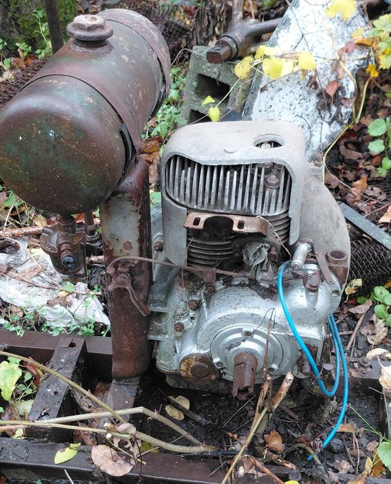 Продам двигун ЗіД -4,5