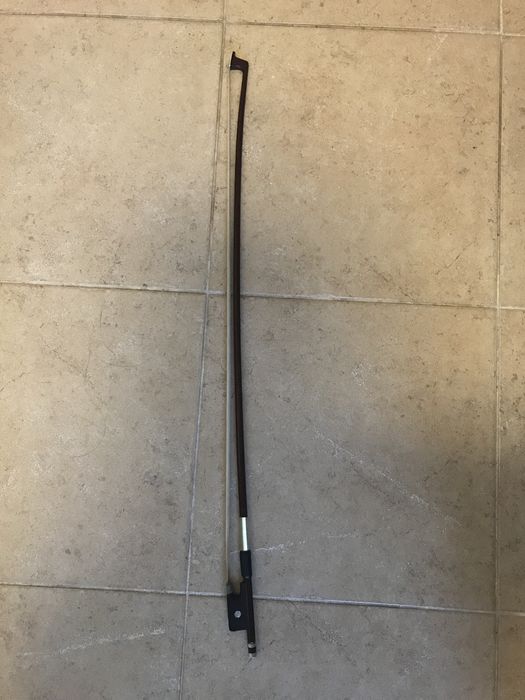 Viola d'arco como nova