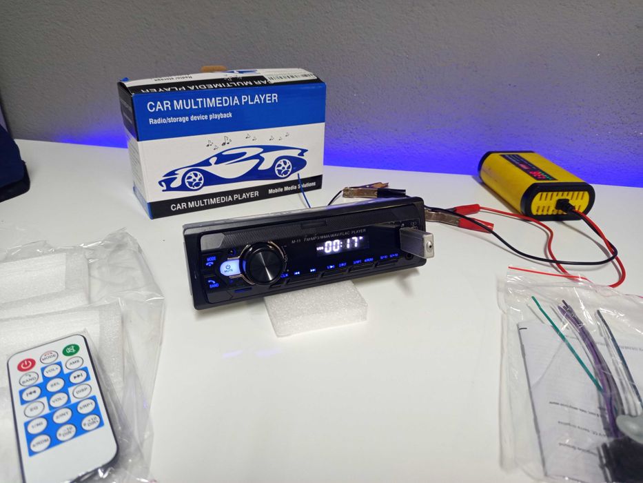 Auto Rádio MP3 Bluetooth USB  Novo
