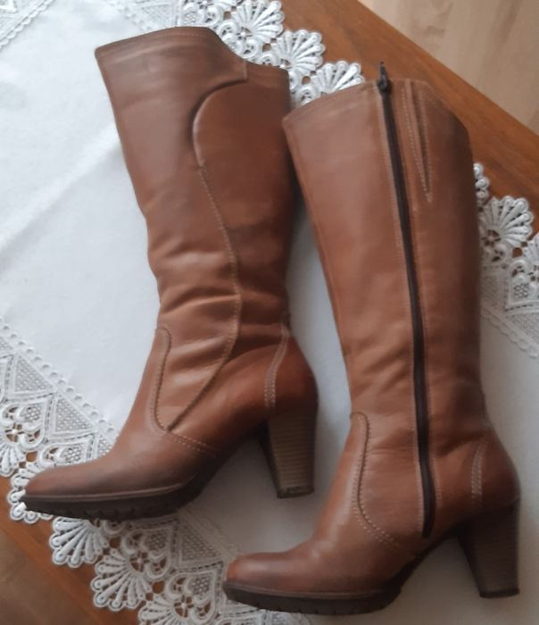 Kozaki na słupku 38 camel skórzane