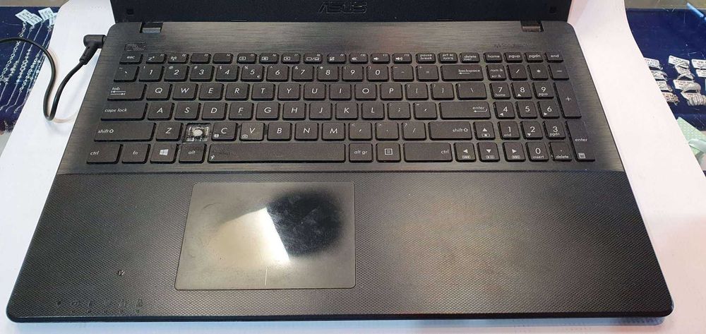 Laptop Asus R 513 C --- Komis Madej Gorlice ---