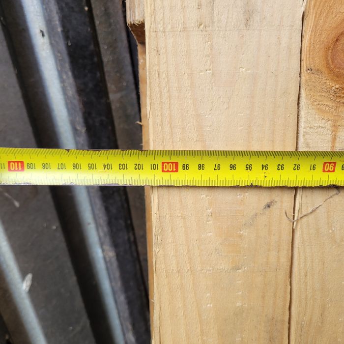 Palety drewniane 122/101