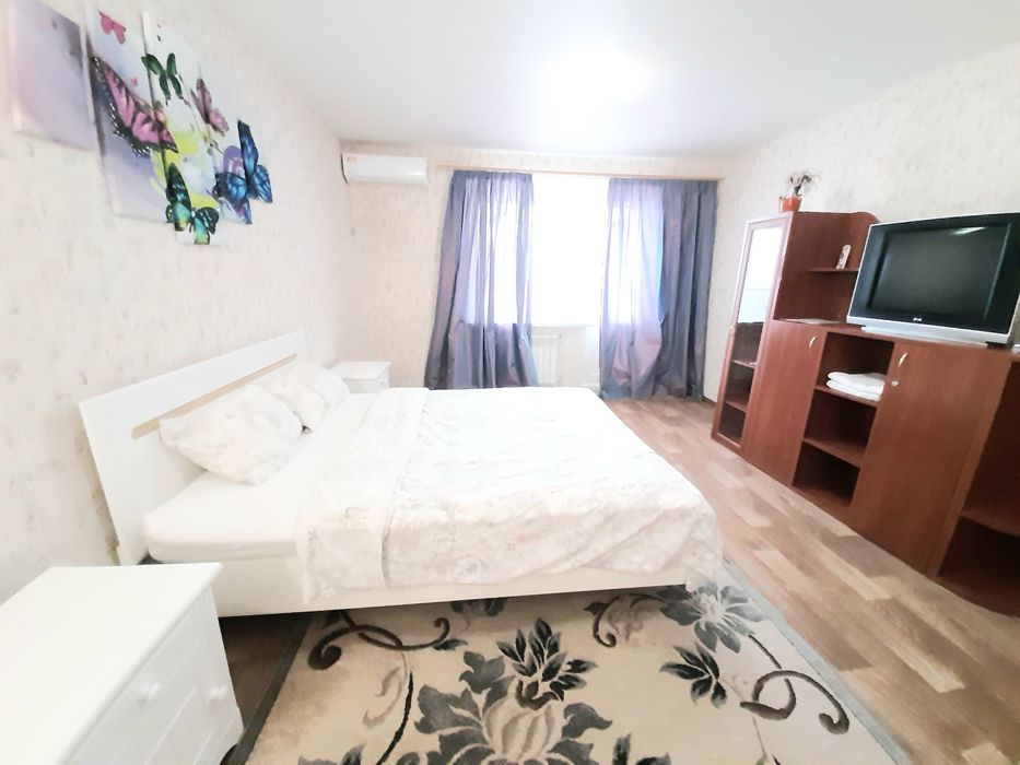 Посуточно недорого 1к кв, раздел.сп.места.Позняки, Дарницкий р-н