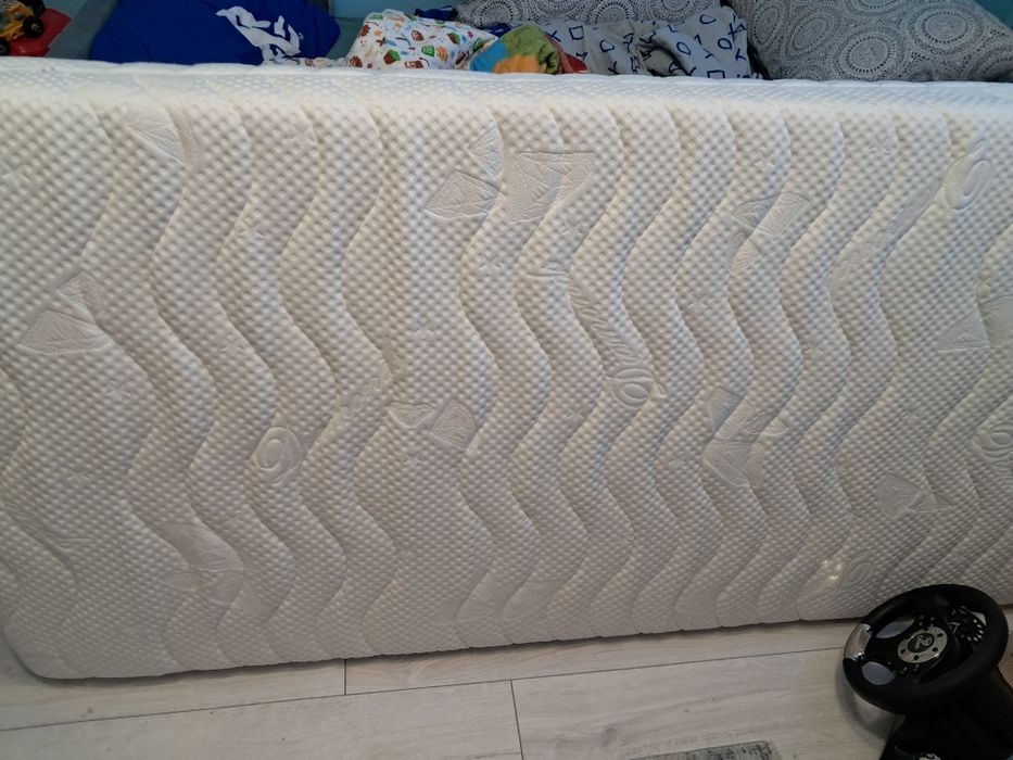 Sprzedam Łóżko dziecięce