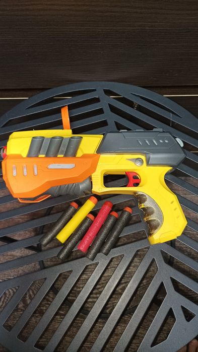 Бластер с лазерным прицелом, револьвер обойма Nerf