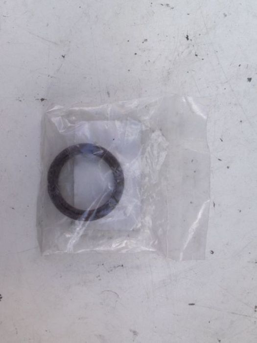 HYUNDAI 21421-2E300 USZCZELNIACZ SIMERING HYUNDAI ORYGINAŁ Elantra Tucson Kona