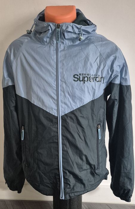 Kurtka wiatrówka męska Superdry rozmiar S/M

- stan: bardzo dobry

- r