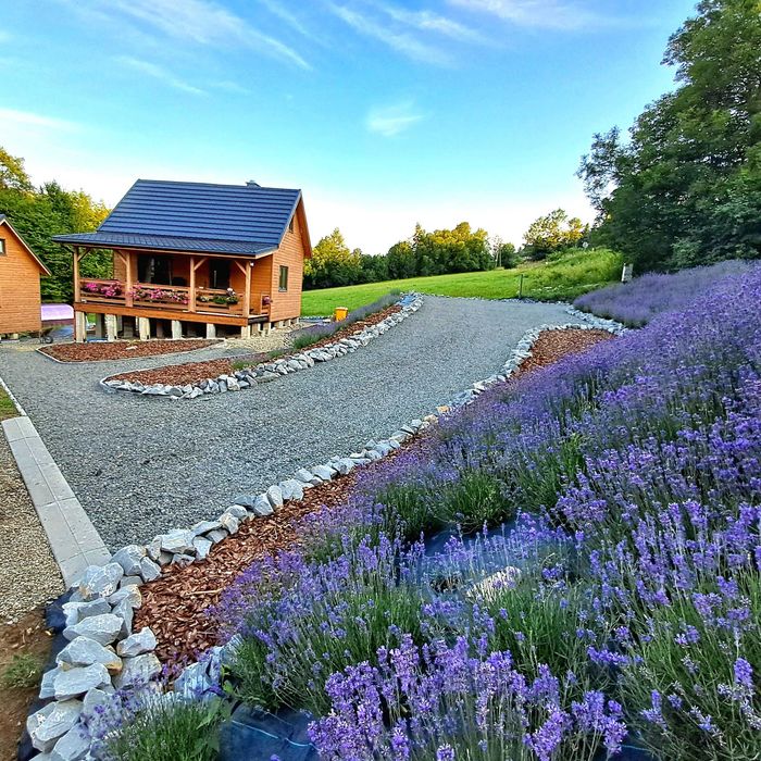 Agroturystyka Lawendowa Dolinka Domki Beskid Niski domek NARTY stok