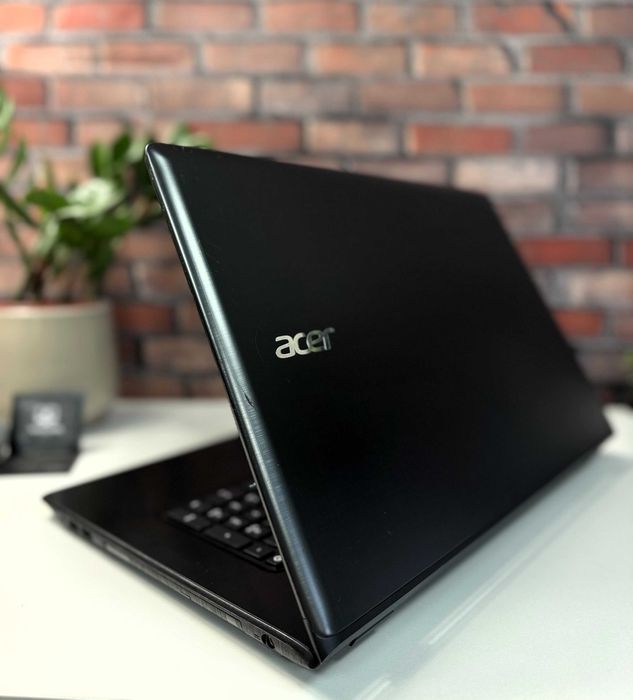 Ноутбук Acer Aspire E5-774·i3-6100U·8GB+SSD256GB·17.3" HD+ Гарантія