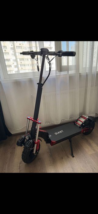 Продам Електросамокат