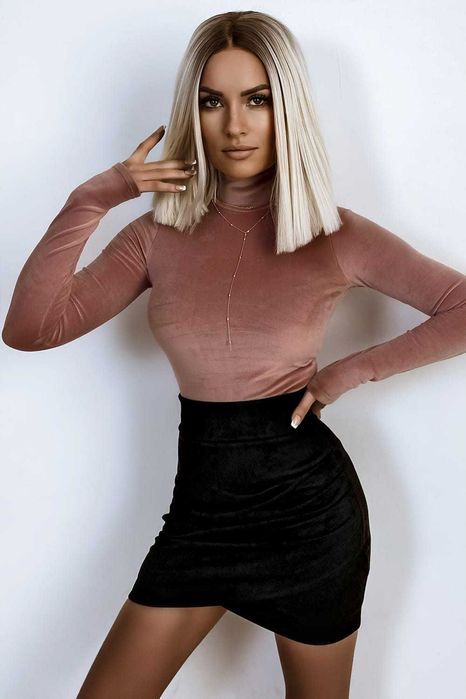 Bluzka golf różowa welurowa M/L