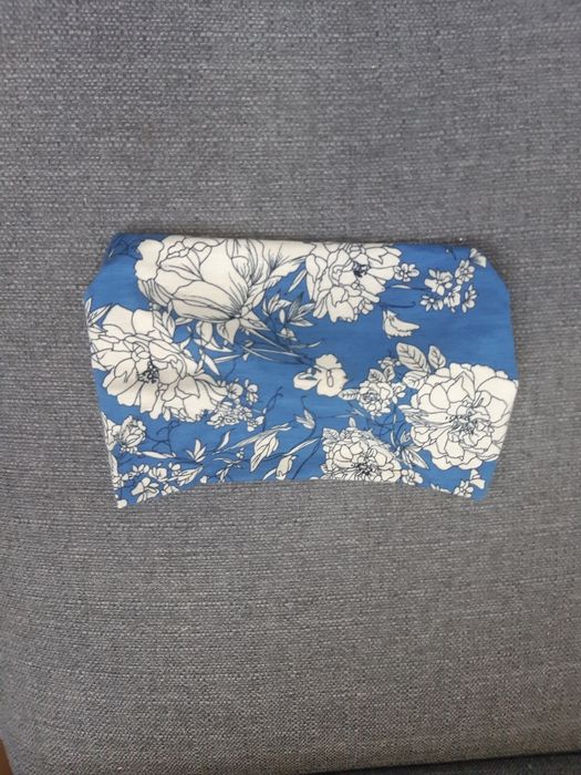 Nowa opaska na głowę.  Uniwersalny rozmiar