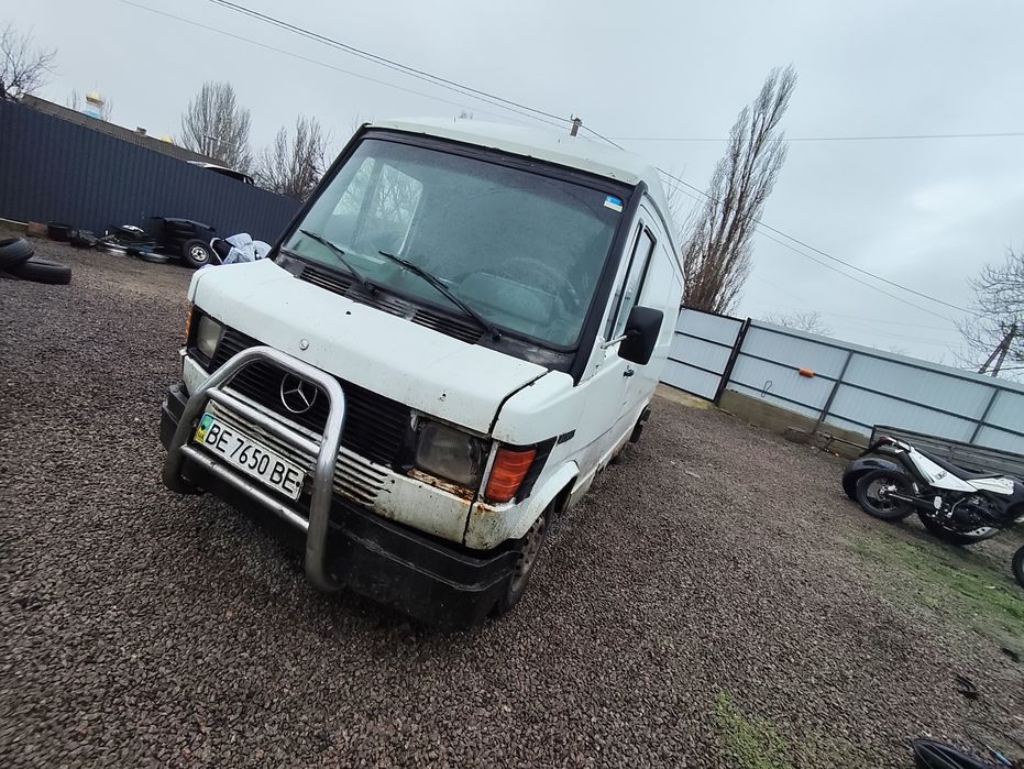 Продається Мерседес 208