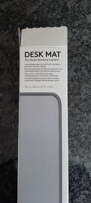 Logitech Desk Mat Studio Series Szary