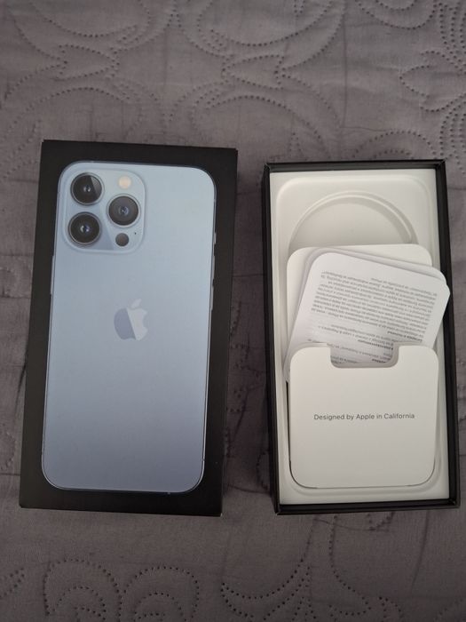 Продам айфон 13 про  телефону два года с документами