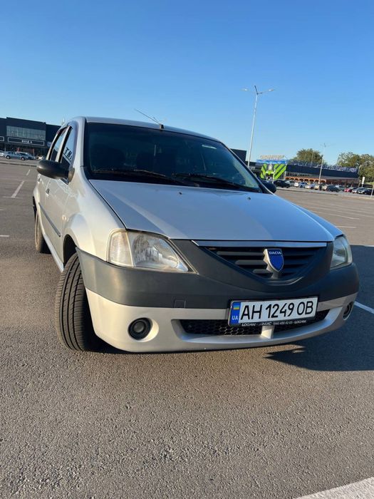 Продам Dacia Logan 1,4