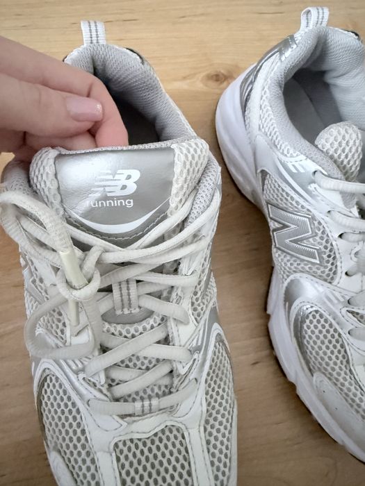 New Balance 530