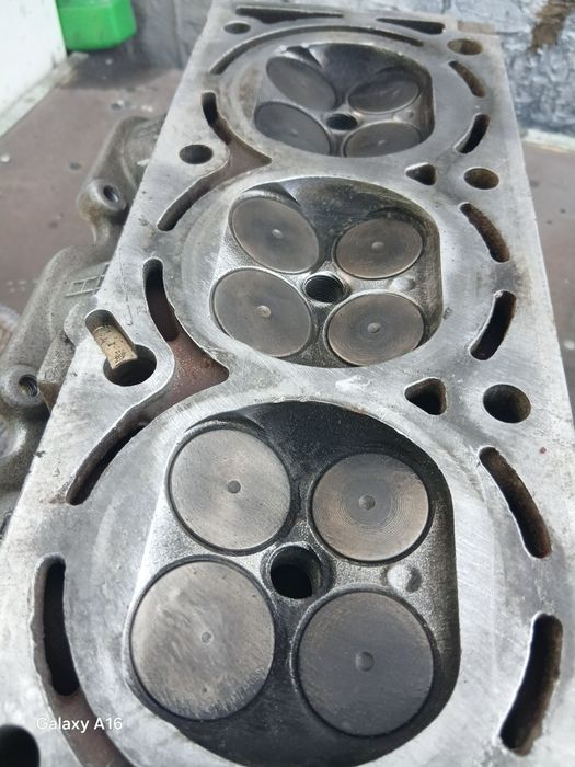 Головка ГБЦ Опель Омега б 2,5 W6