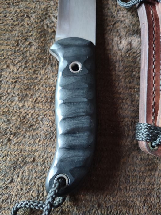 Nóż od MAC Maciej Orzechowski