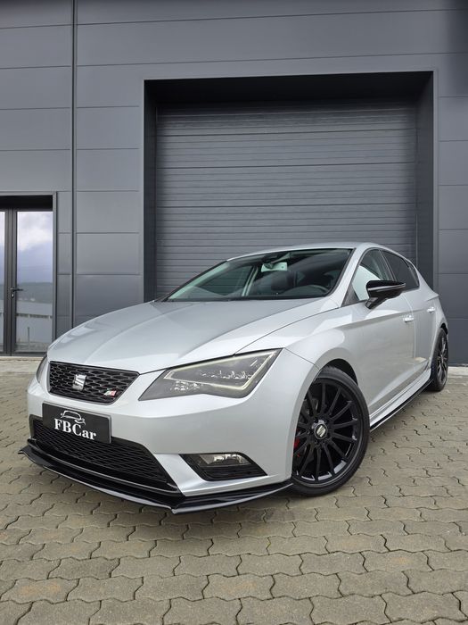 Seat Leon 5F "Look Cupra"