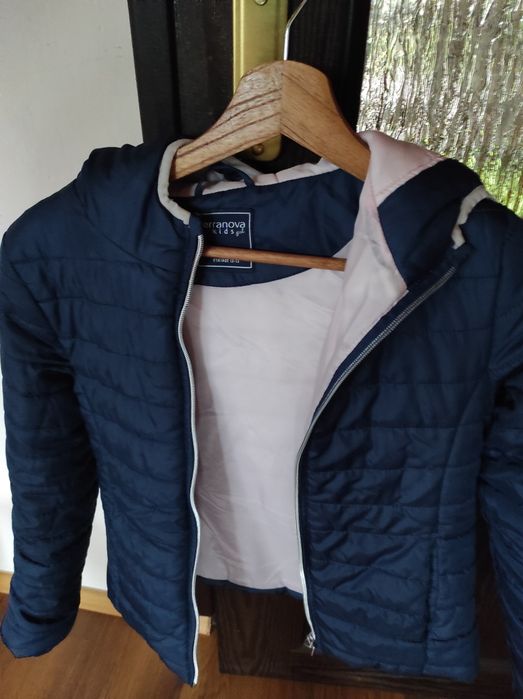 Kurtka dziewczęca 146