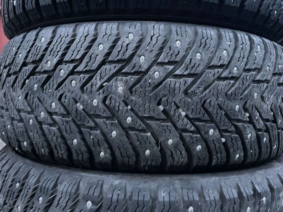 195/65 r15 шип nokian hakapelita 8