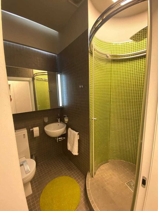 без комісії продам 3 кім кв. вул. Парково- Сирецька 4 в