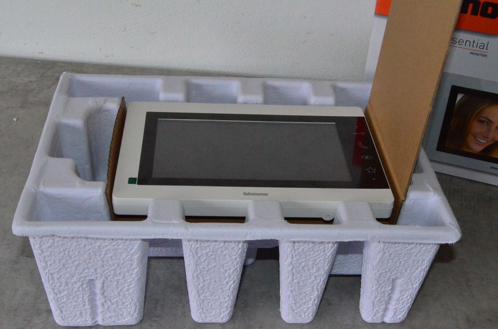 Monitor do wideodomofonu 7 cali Bticino 333253