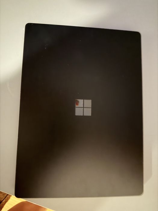 Microsoft Laptop 4- Amd Ryzen 16 gb  512 nvme