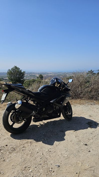Suzuki GSXR 1000 K8