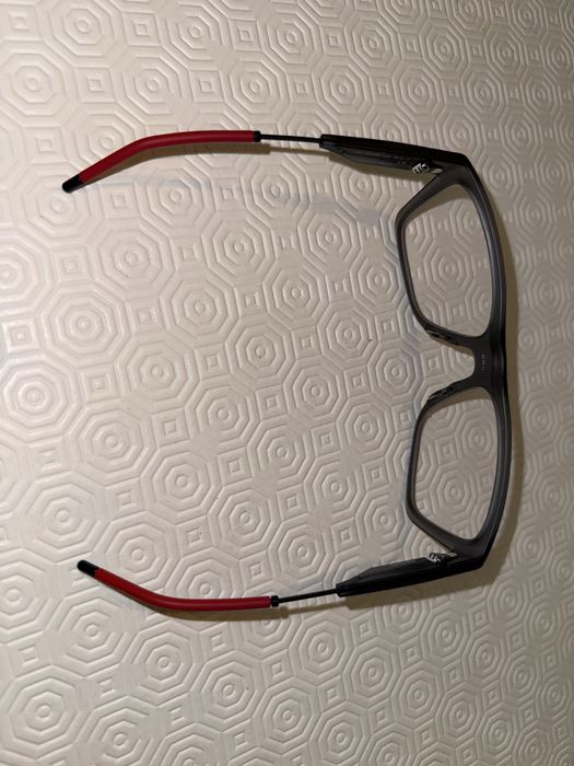 Oculos Oakley 8028/0256 cinzentos