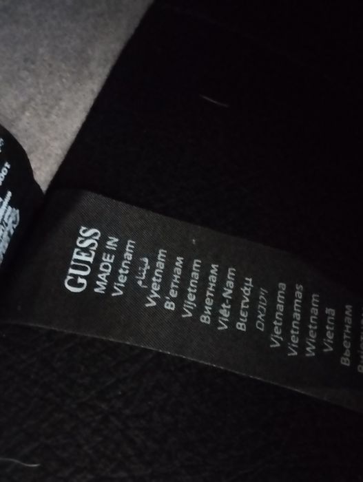 Torebka szoperka Guess