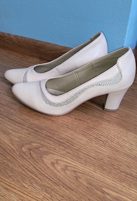 Buty damskie czółenka na obcasie słupku pudrowy róż