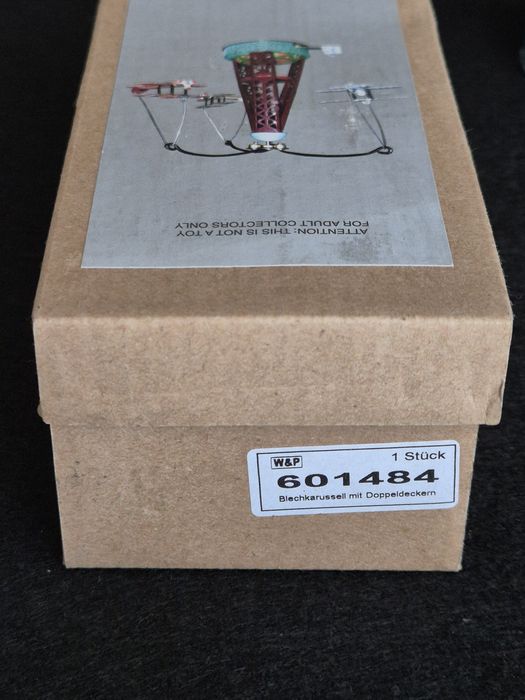 Merry-go-round com aviões II GGuerra