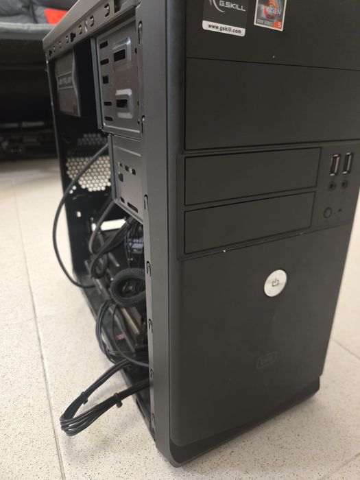Torre gaming rtx 6600 xt