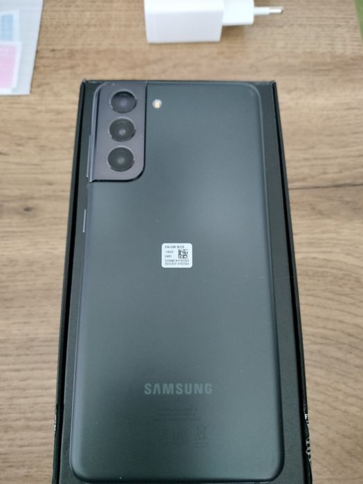 Samsung S 21 5g 8/128 stan idealny