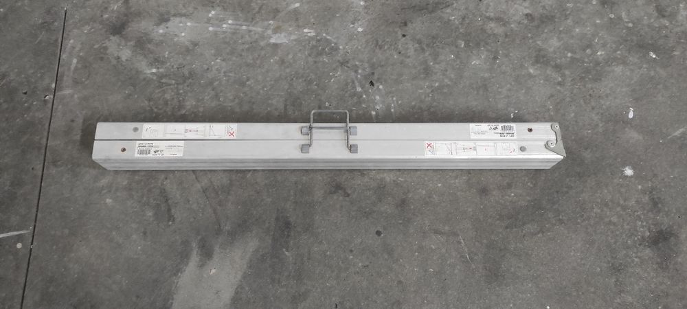 Cavalete aluminio novo