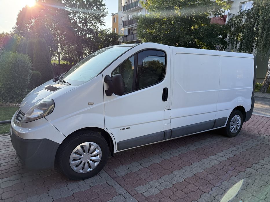 Renault trafic long 2.0 115km