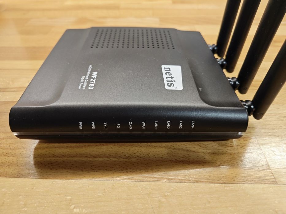 Router wifi Netis WF2780 działa, bardzo dobry