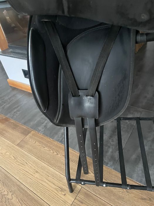 Siodło Thorowgood Griffin 17”, szerokie ( lęk L)