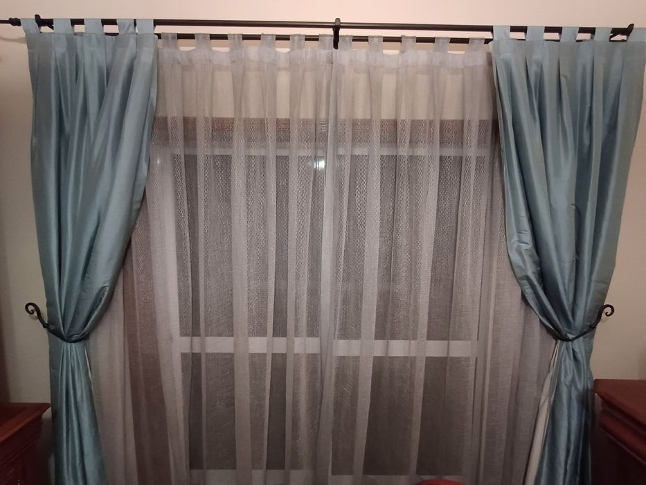 Cortinas e portiers azuis