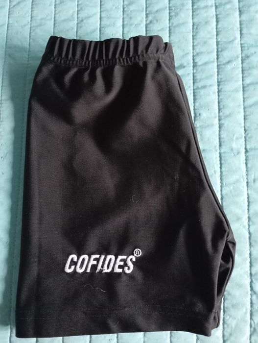 Calções desportivos